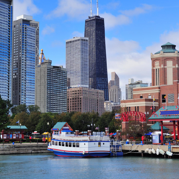 River Cruise and Chicago Skyline